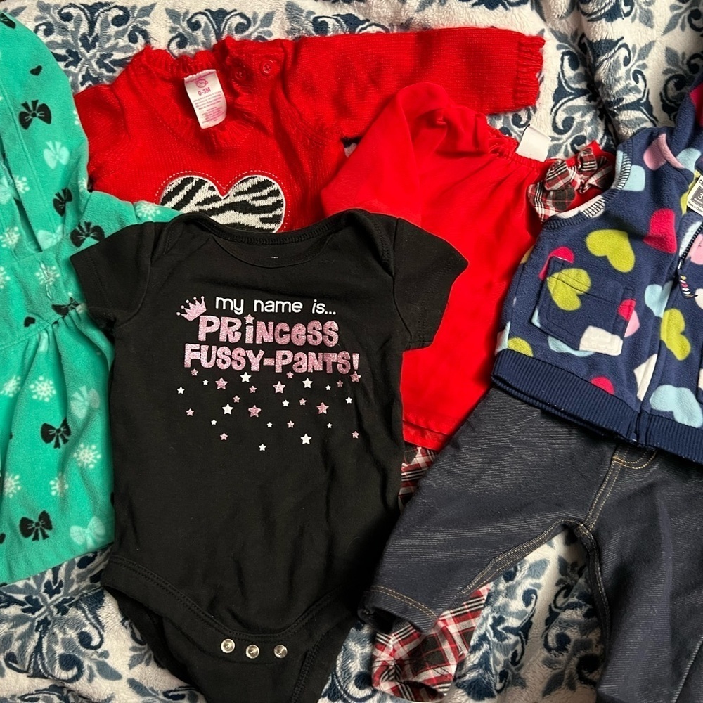 O-3m Baby Girl Warm Winter Red Sweater Pull over Jackets Pants Lot